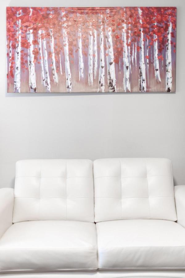 Entire 2 Bedroom Apartment Uptown Waterloo - E1 Экстерьер фото